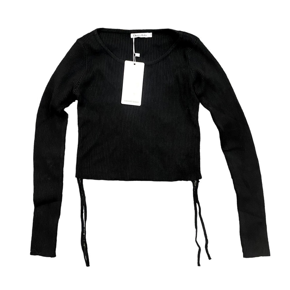 Cherry Koko Ribbed Long Sleeve Crop Top in Black, Size S/M​​​​​​​​​